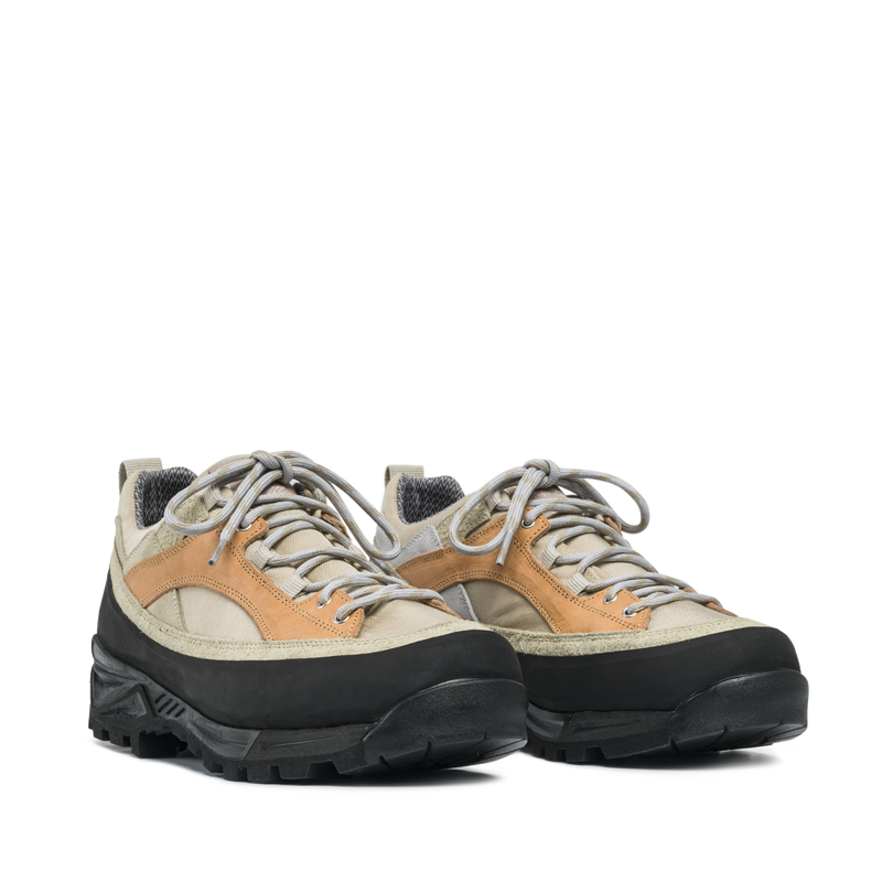 Grappa Hiker Beige Fabric W
