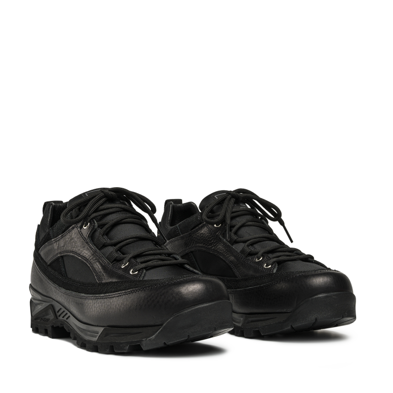 Grappa Hiker Black Fabric M