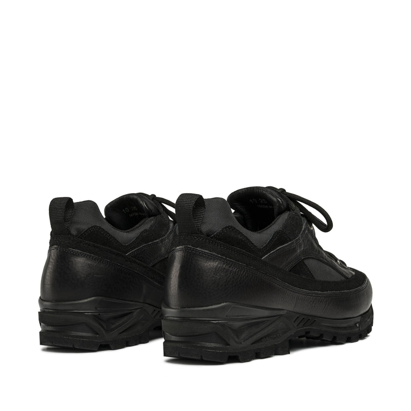 Grappa Hiker Black Fabric M