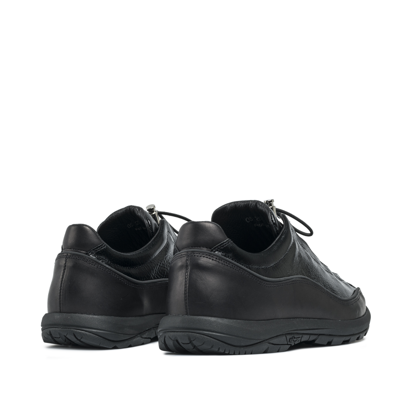 Licata Black Crackled Patent Leather W