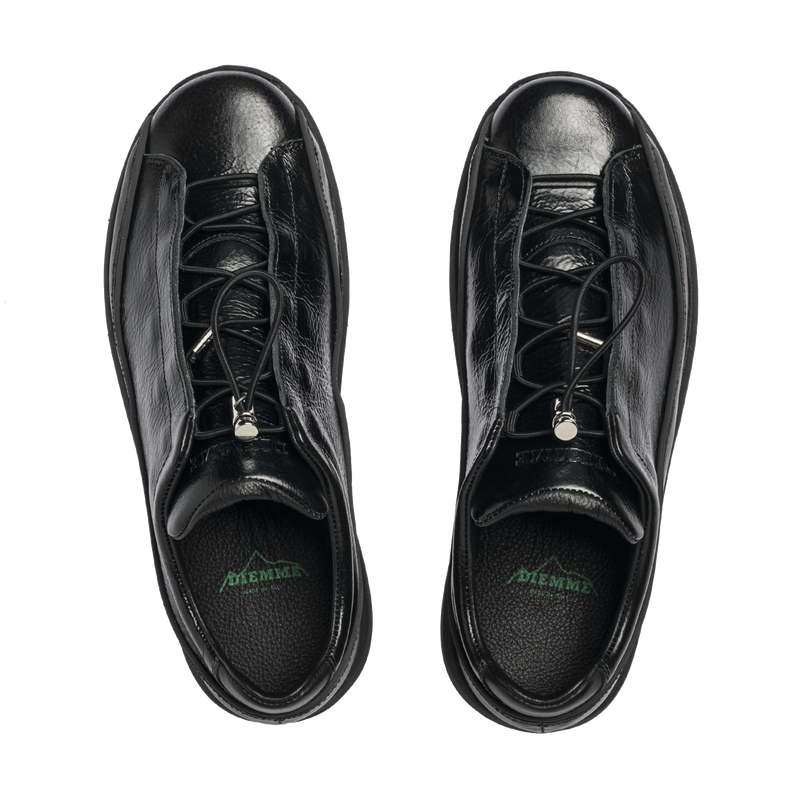 Licata Black Crackled Patent Leather W