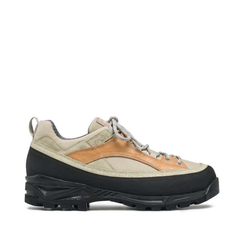 Grappa Hiker Beige Fabric M