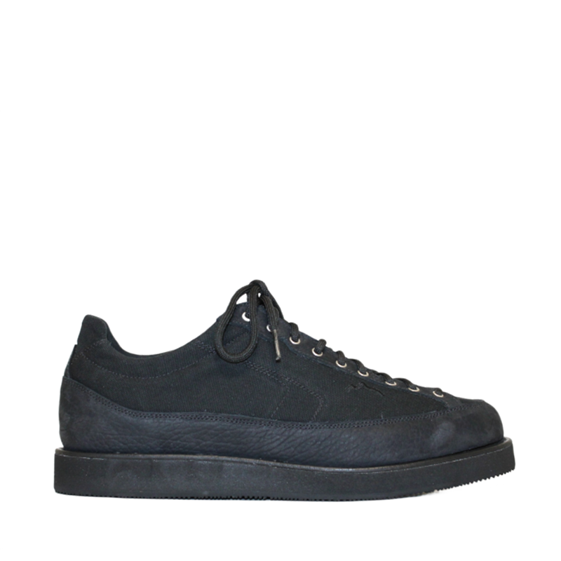 Modica Black Canvas M