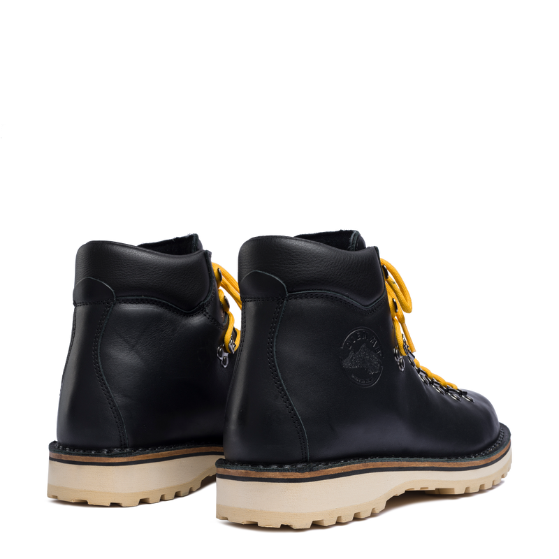 Roccia Vet Black Full Grain W